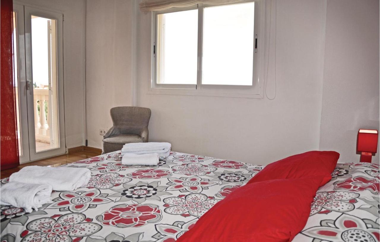 Hébergement de vacances Beautiful In Lluchmajor With Kitchen *