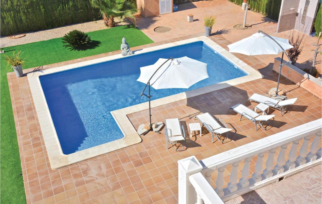 Hébergement de vacances Beautiful In Lluchmajor With Kitchen *